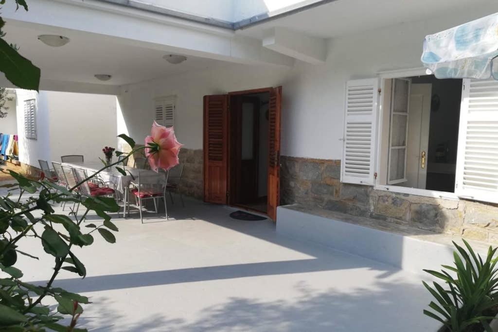 Ribarić Villa Banjol Bagian luar foto