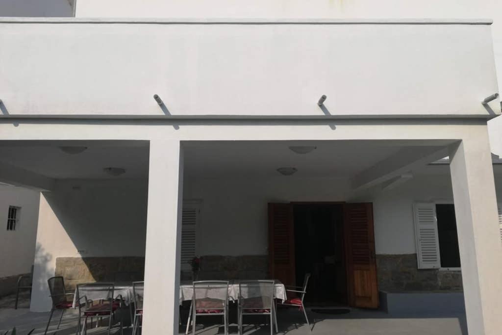 Ribarić Villa Banjol Bagian luar foto