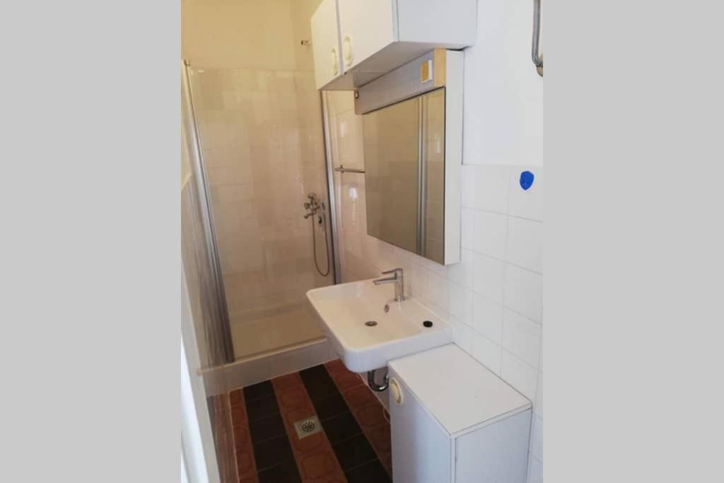 Ribarić Villa Banjol Bagian luar foto