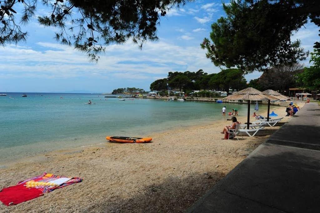 Ribarić Villa Banjol Bagian luar foto