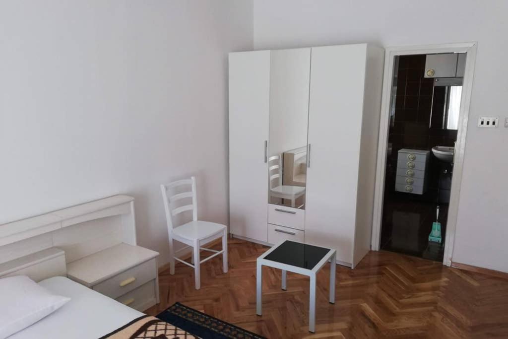 Ribarić Villa Banjol Bagian luar foto