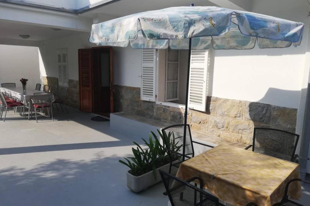 Ribarić Villa Banjol Bagian luar foto