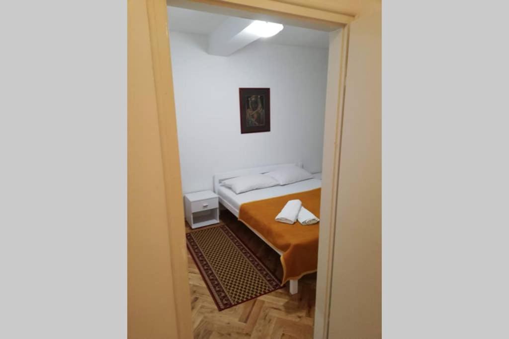 Ribarić Villa Banjol Bagian luar foto
